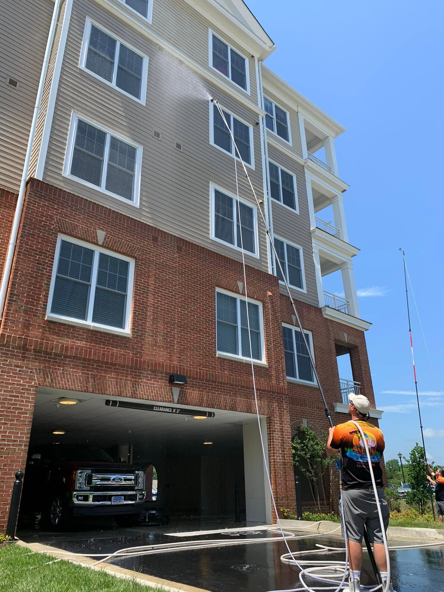 Exterior Cleaning for Apartment Complexes Williamsburg, VA